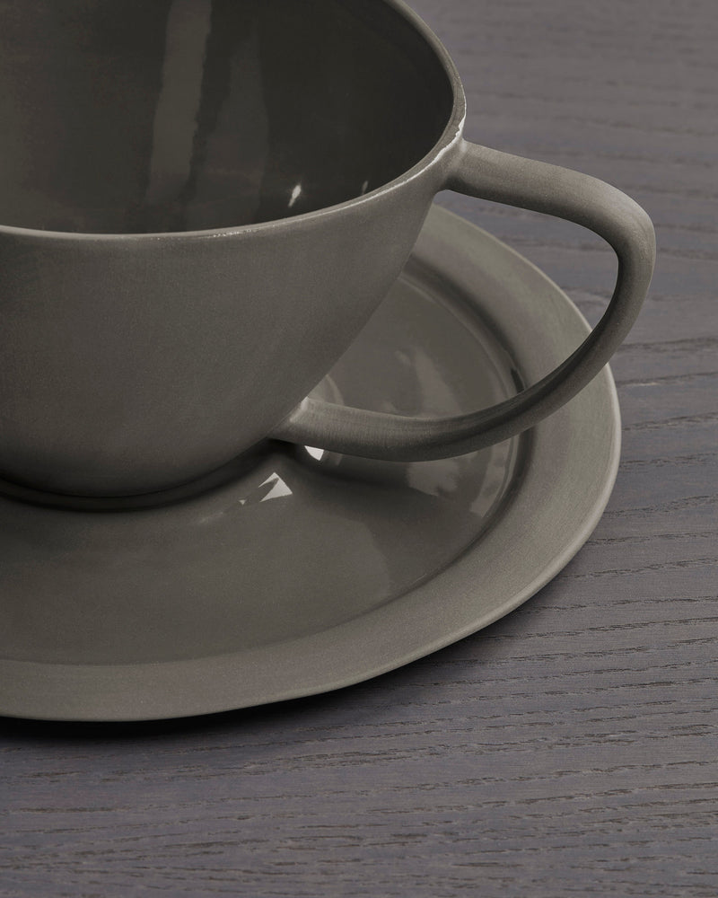 Onda Tea Cup And Dish